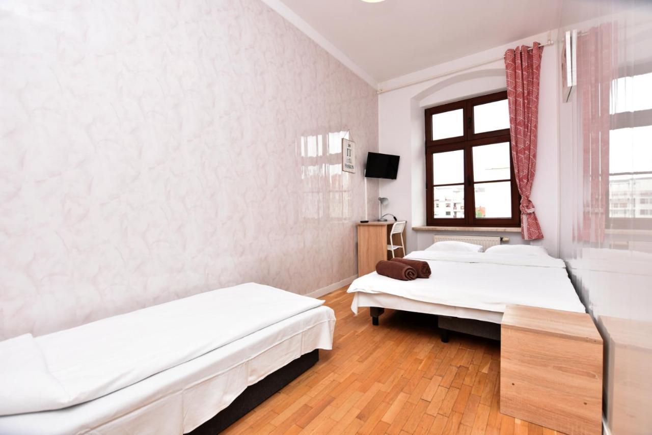 City Central Hostel Wroclaw Exterior photo